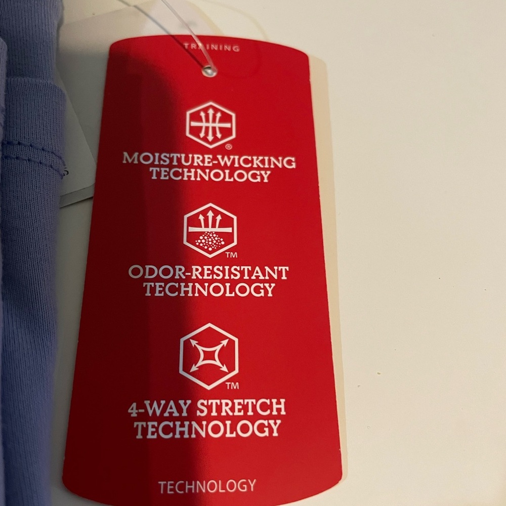 NWT crop yoga pants - Picture 4 of 4